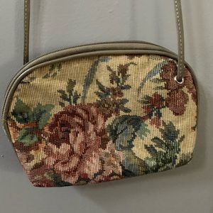 Vintage tapestry woven crossbody floral purse